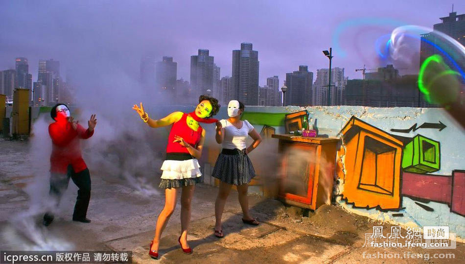 时尚大片:上海夜女郎白领的真实生活