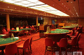 另外一个就是邮轮上的赌场也是只有在公海时才能营业。