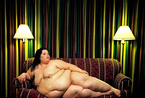 超级肥胖女人大胆拍写真 丰满胖女的别样风情