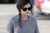 　Rachel Bilson（瑞切尔·贝尔森）

　　Rachel这样的侧麻花辫最近很受欢迎呢，像Anne Hathway、Lea Michele等明星出街都会梳。