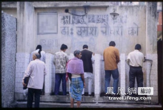 印度以大地为厕所随地大小便 影响国际形象