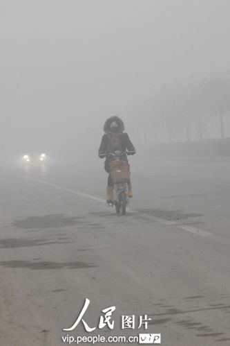 大雾弥漫！全国各地沉浸在大雾中