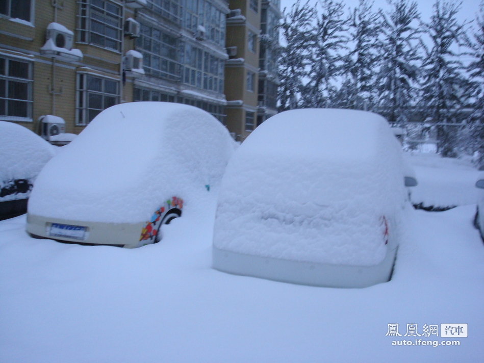 一场大雪过后 你的爱车你还能认出来吗