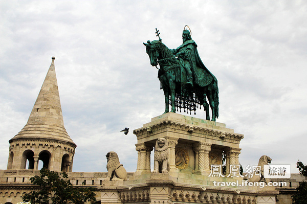 探访古匈牙利渔夫堡 鸟瞰布达佩斯全城