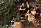 Dolce & Gabbana 春夏演绎时尚意大利家庭