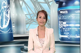 凤凰卫视香港台2011年11月26日《医APPS最强》节目播出“香港读写障碍学童支援严重不足”，图为节目主持人卓丽雯。