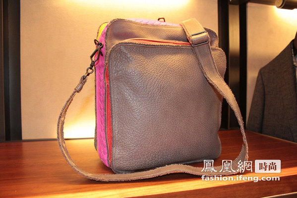 Bottega Veneta 2012春夏男装：汇彩奢华的低调