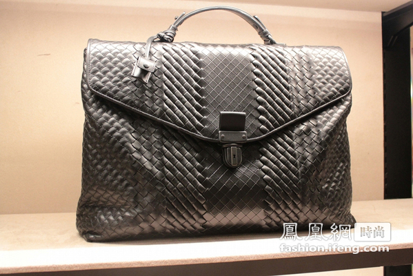 Bottega Veneta 2012春夏男装：汇彩奢华的低调