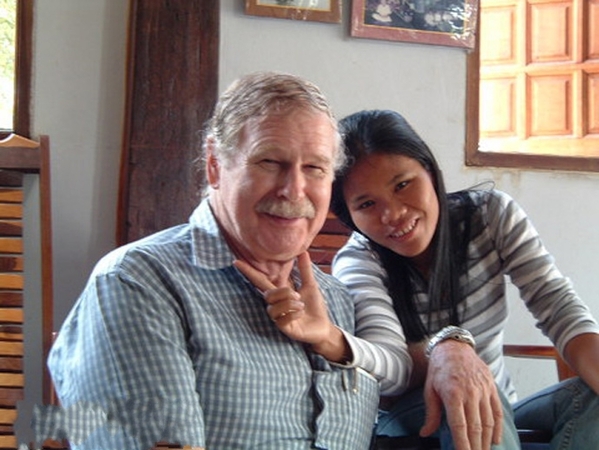 探秘美国人娶泰国老婆的原因