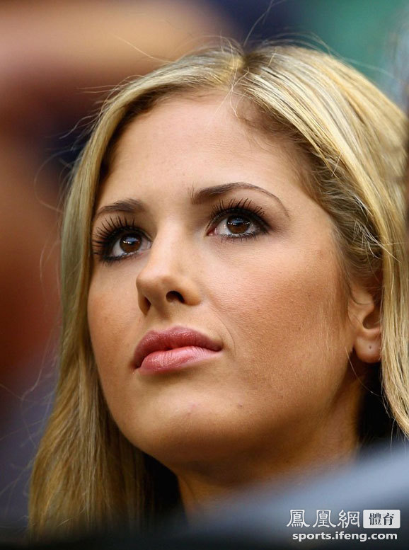 澳网-托米奇女友观战 娇嫩媚娘酷似黄圣依[高清