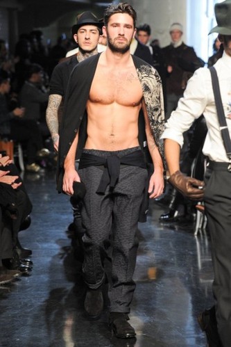 2012秋冬Jean Paul Gaultier男装发布