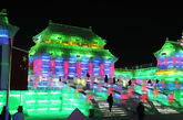 中国特色冰灯建筑。