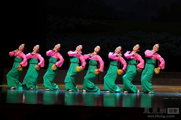朝鲜平壤艺术团访华巡演 现朝鲜传统文化艺术[图集]