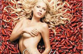 澳大利亚性感偶像索菲-蒙克裸体出镜，躺在鲜红的辣椒堆上，为著名动物保护组织“人道对待动物”(PETA)拍摄了宣传广告，号召大家放弃肉食，多吃素食。
