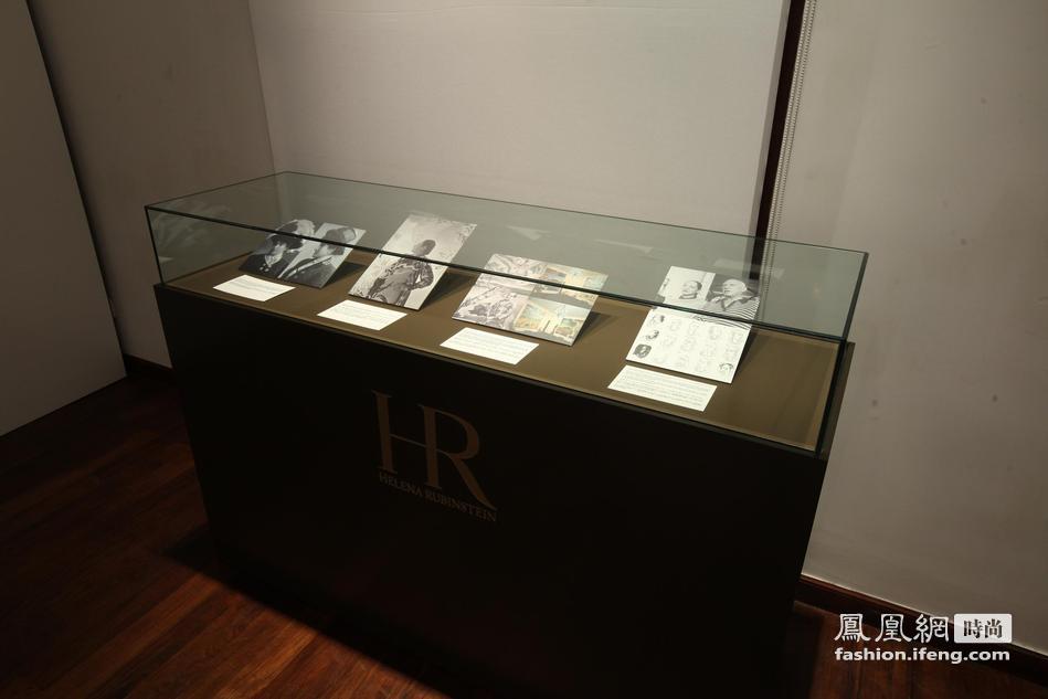 HR赫莲娜110周年文化展览图片