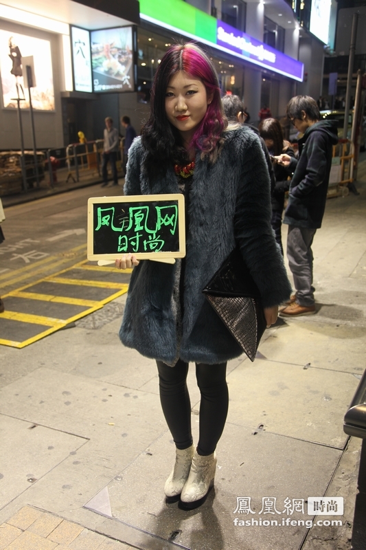 凤凰时尚独家呈现 北京香港纽约三地街头潮范情侣秀