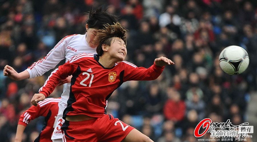 四国赛:女足0-0战平朝鲜夺亚军 朝鲜冠军[高清