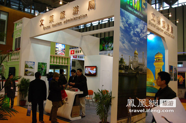 实拍南京国际旅游度假展览会各具特色展台