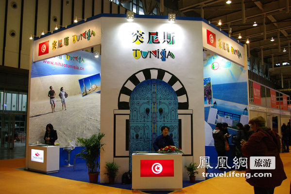 实拍南京国际旅游度假展览会各具特色展台