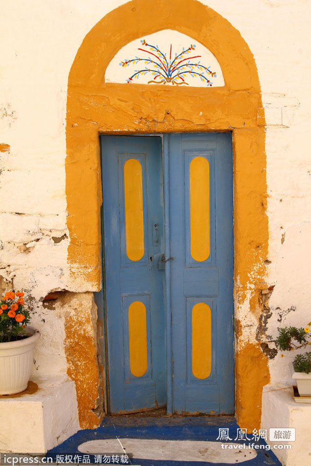 希腊不只有爱琴海 建筑涂鸦如童话