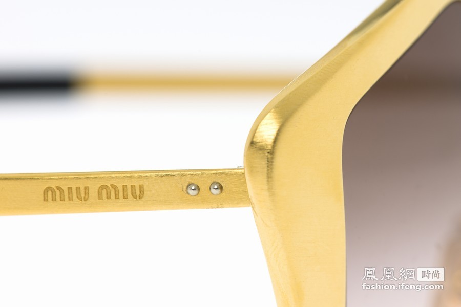 Miu Miu Culte太阳镜系列 展现女性特质多面性