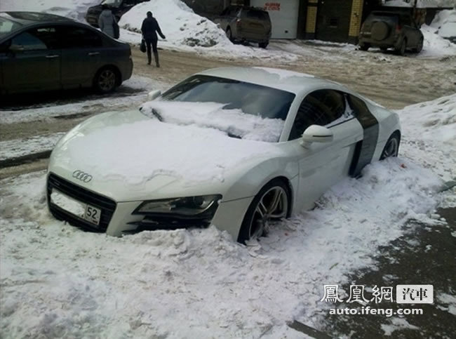 宝马停路边半年不算啥 雪藏奥迪显霸气