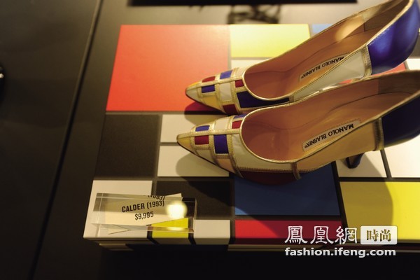 Manolo Blahnik 黑白殿堂