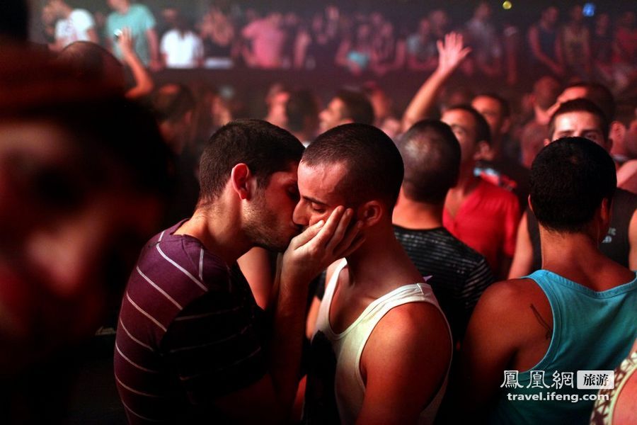 "以色列骄傲周"同性恋活动激情开幕