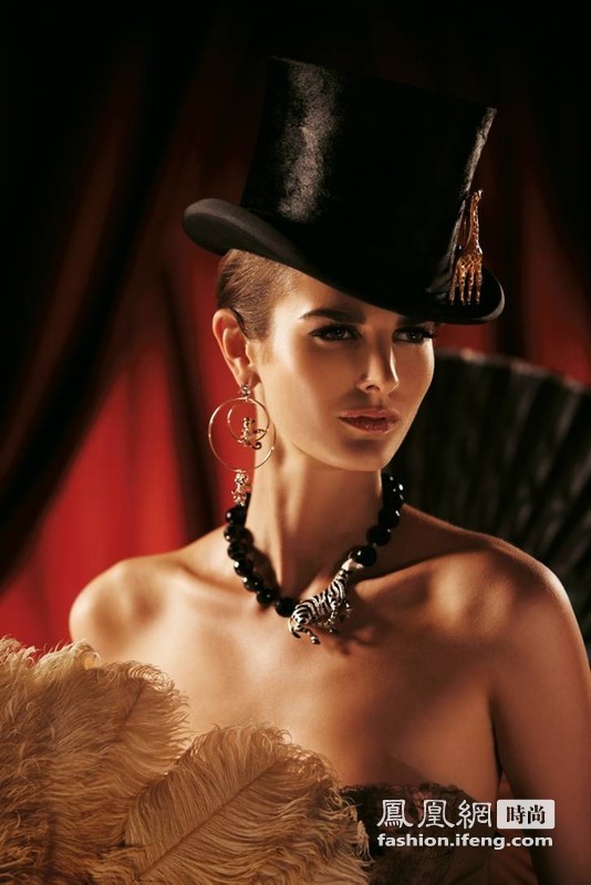彩色珠宝演绎意大利时尚圈的美丽传奇