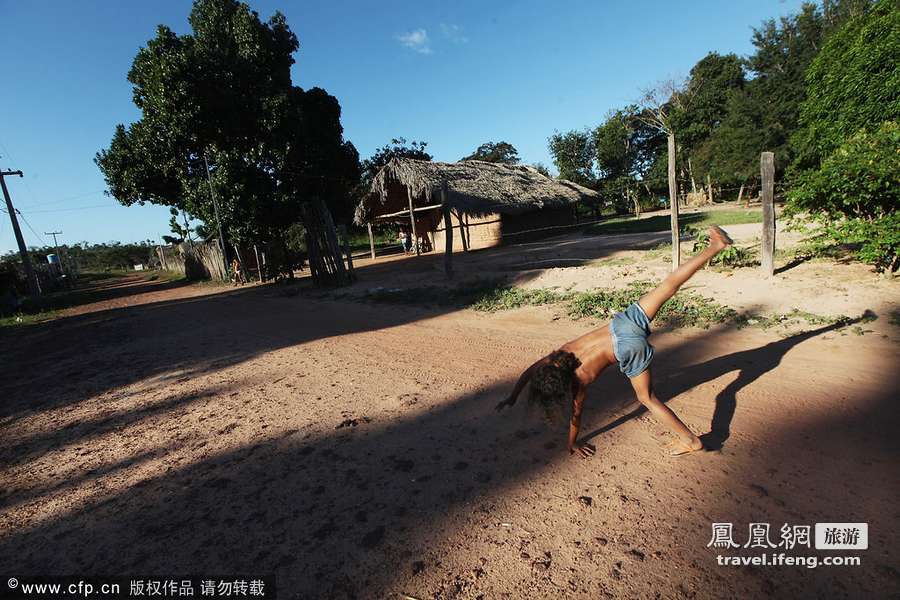 亚马逊纪实第一季：世界最大热带雨林被滥伐炼钢造车