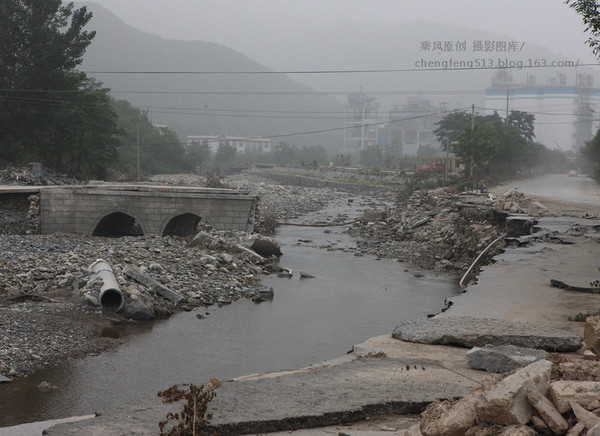 房山实拍:721暴雨最重灾区现状(32图)