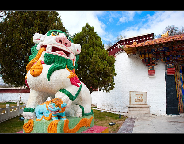 罗布林卡:历代达赖喇嘛的夏宫 - 静水流深 - 静水流深 罗布林卡:历代达赖喇嘛的夏宫 - 静水流深 - 静水流深