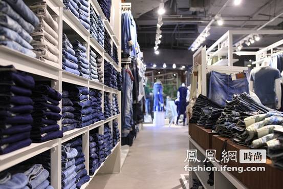 ABLE JEANS中国首家旗舰店开幕