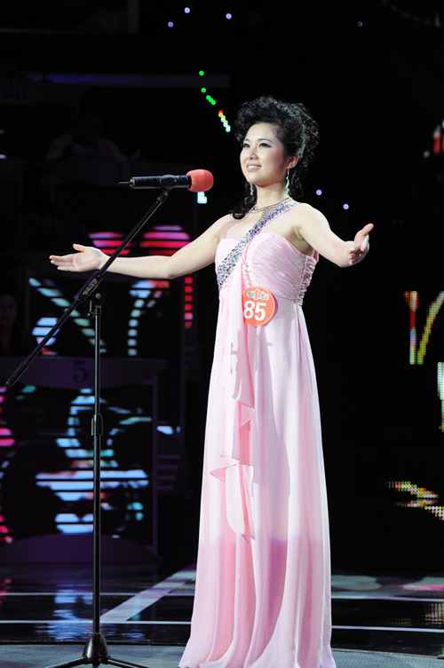 中国红歌会全国复赛第五场 最美红歌手胡维引