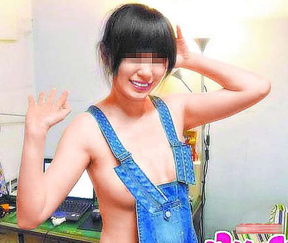 青岛渔民捞到龙尸_
