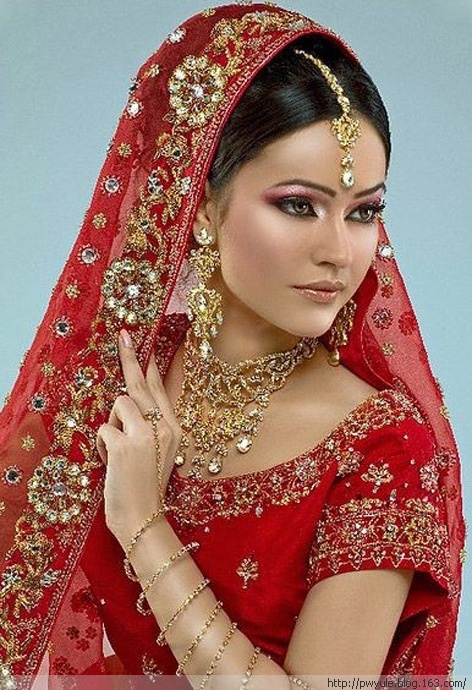印度婚纱_印度新娘婚纱图片(2)