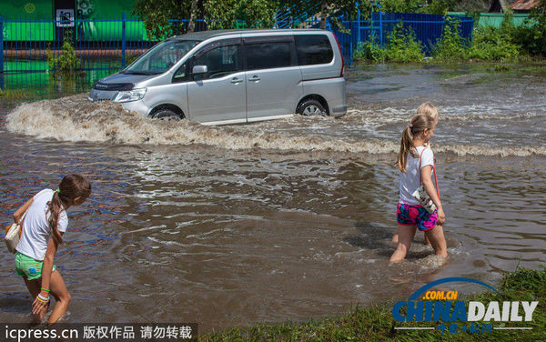 俄罗斯阿穆尔河水位上涨 城市进入紧急状态(图