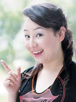 现场直击:婚礼嘉宾关凌祝福新人"永远我爱我家"