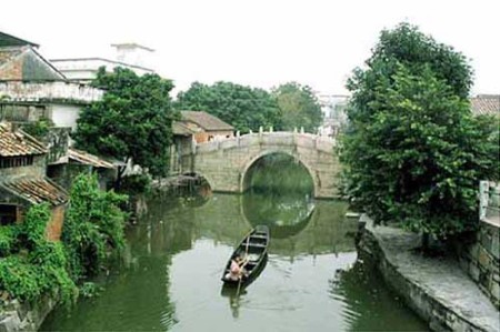 2,顺德逢简古村