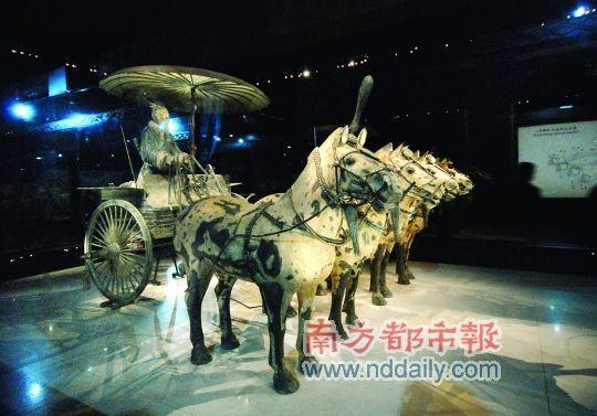 秦始皇陵兵马俑博物馆内的兵马俑。