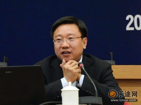 国务院发展研究中心室主任，博士刘锋，解读《区域政策与旅游产业发展》