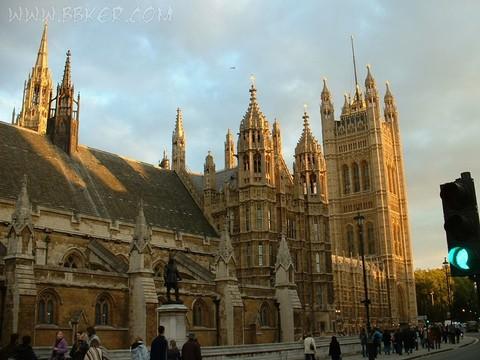 看世界美景 赏各国风情校花 英国