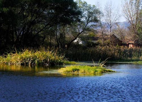 北京稻香湖自然湿地公园稻香湖公园位于北京海淀区苏家坨乡境内.