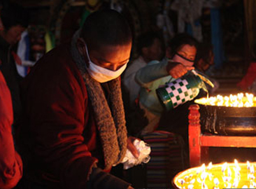 图片报道：西藏萨迦冬季大黑天法会现场