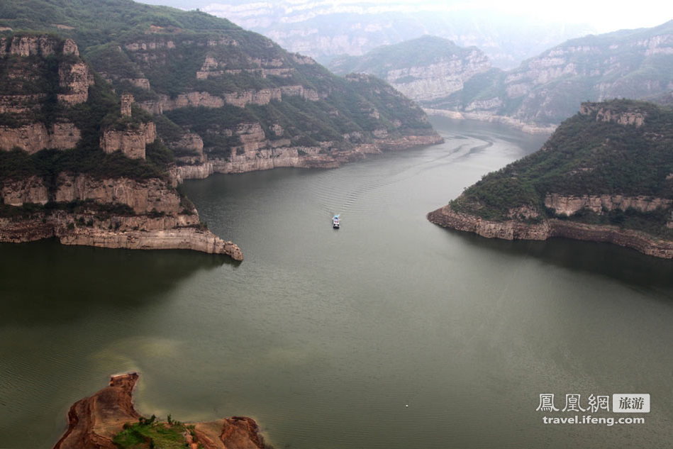 悠久的歷史,獨特的地理環境,造就了黃河三 黃河三峽旅遊景觀(20張)峽