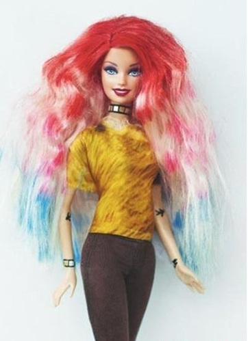 芭比也爱彩虹发 惊艳狂野barbie染发造型