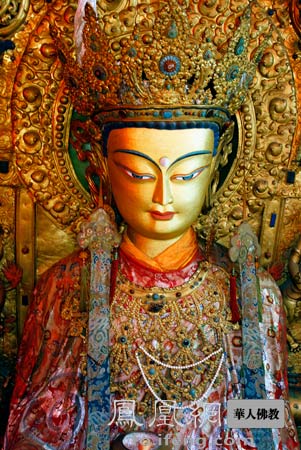 西藏拉萨色拉寺释迦牟尼佛